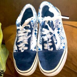 Worn 2 times, good condition